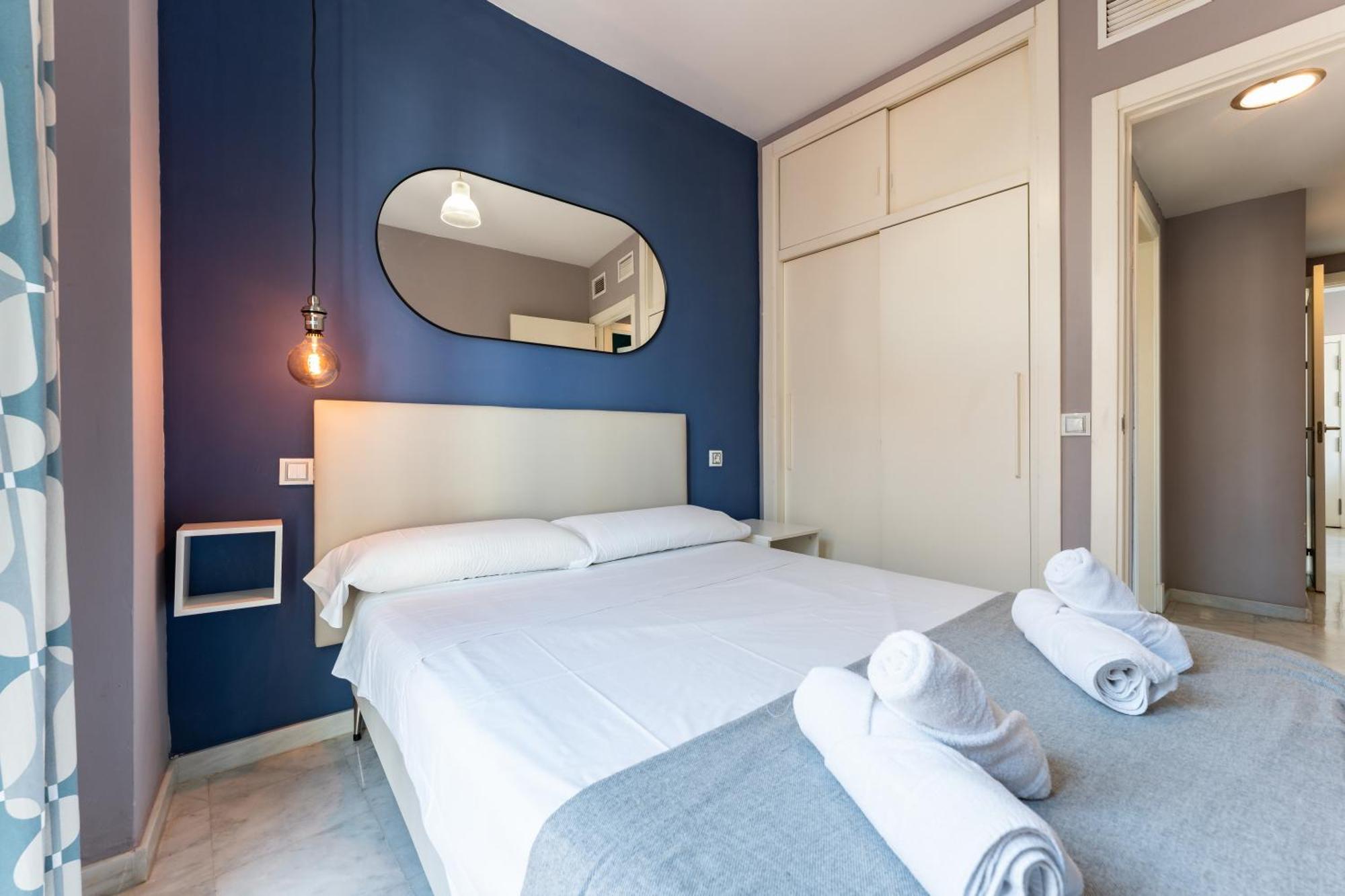 Unique Charming Apartment In The Heart Of Малага Экстерьер фото