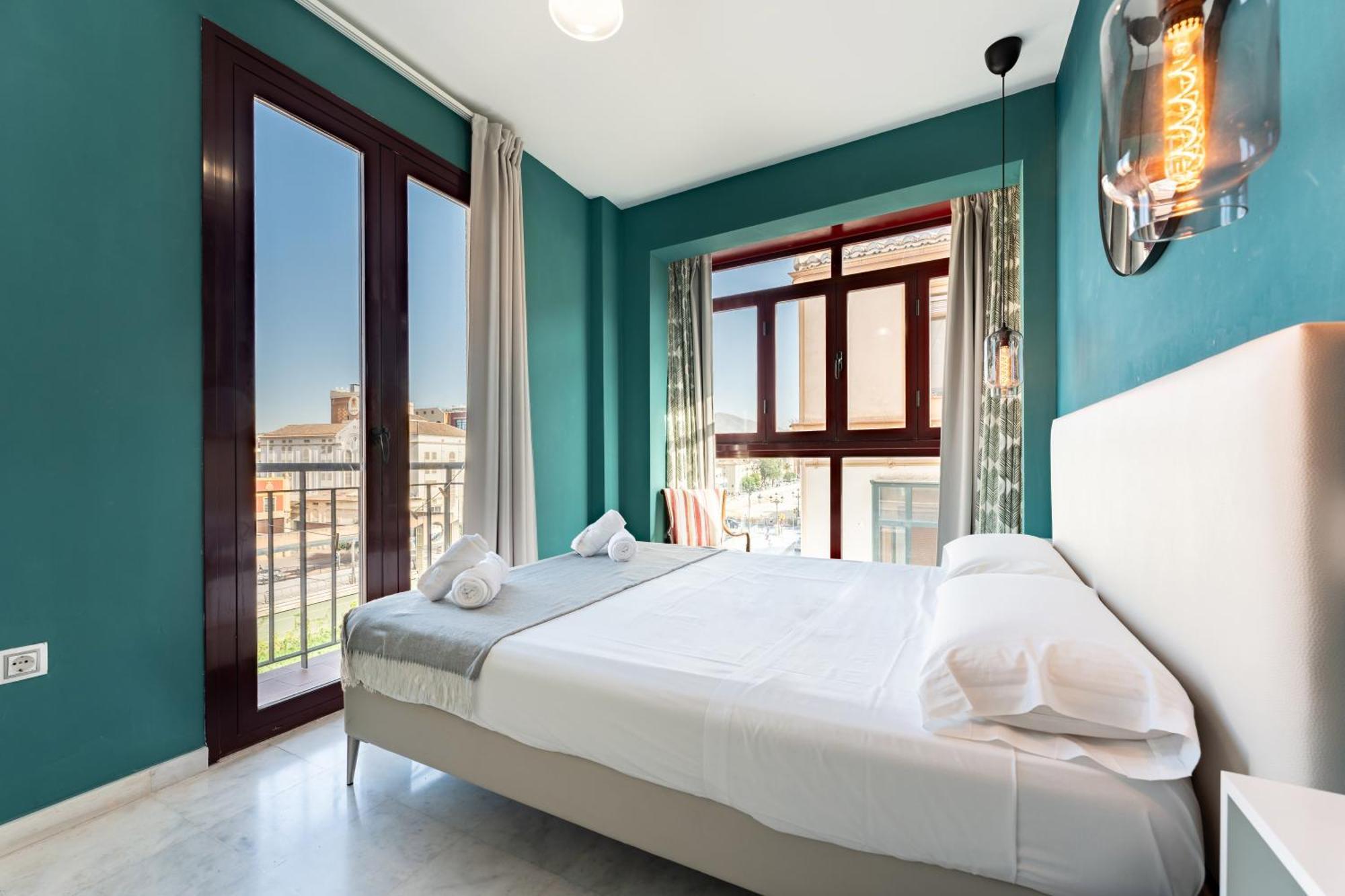 Unique Charming Apartment In The Heart Of Малага Экстерьер фото