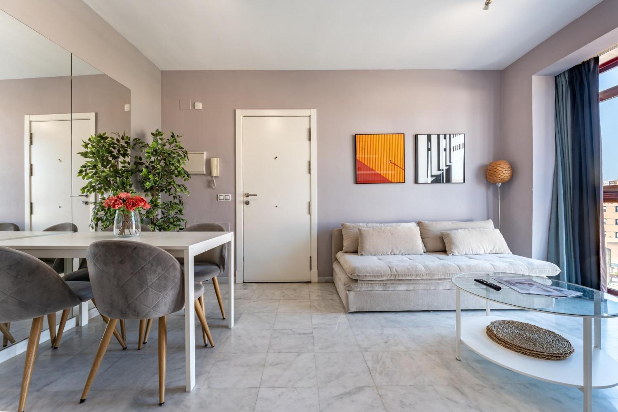 Unique Charming Apartment In The Heart Of Малага Экстерьер фото